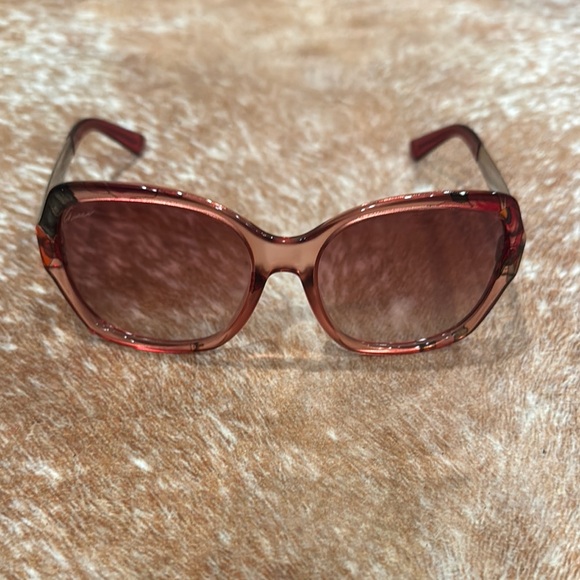 Gucci Pink Oversized Sunglasses Glamorous Design - Picture 6 of 6